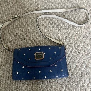 Guess side purse